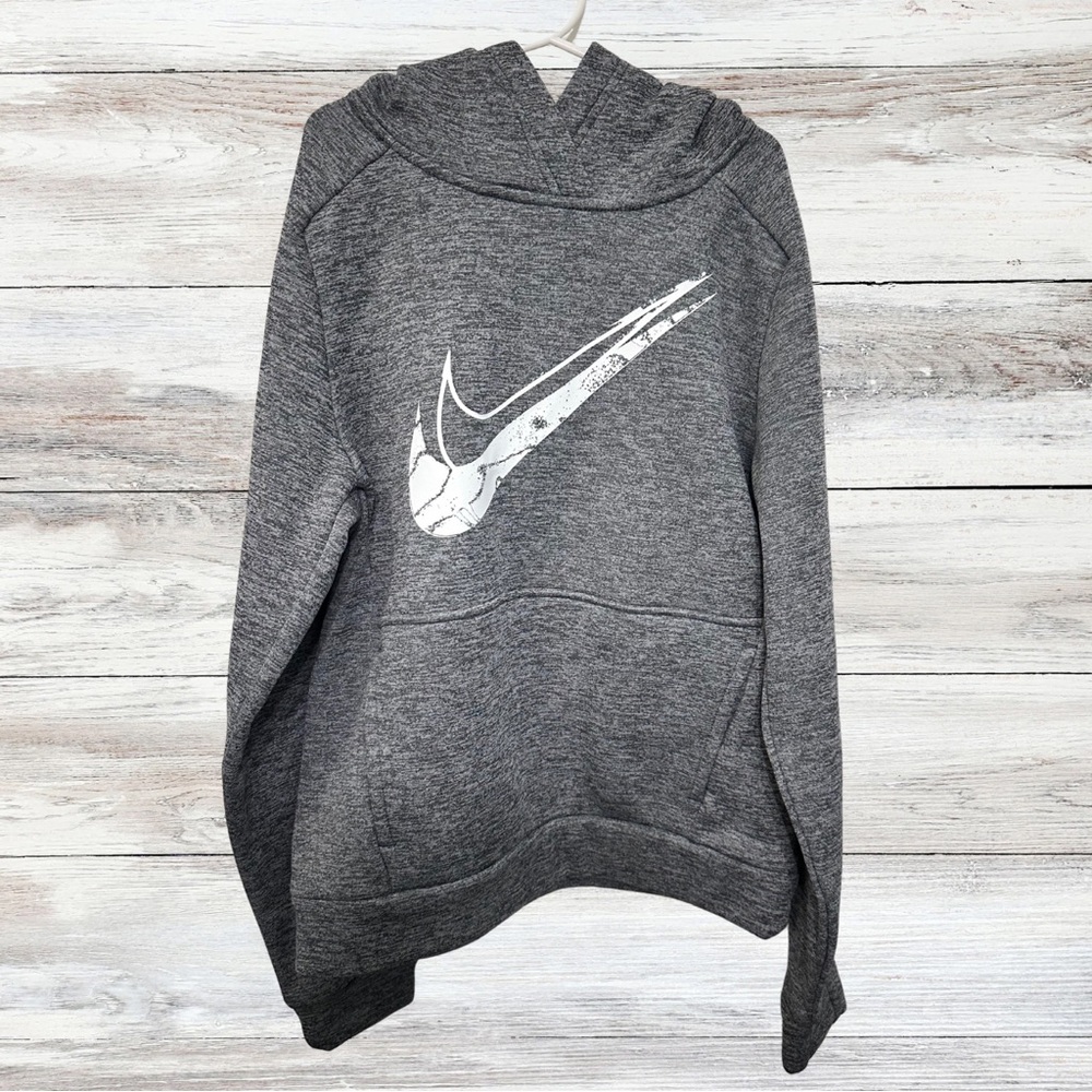 Nike Therma-Fit Boys Hoodie Sweatshirt Medium Gray Pullover Athletic Logo - EUC